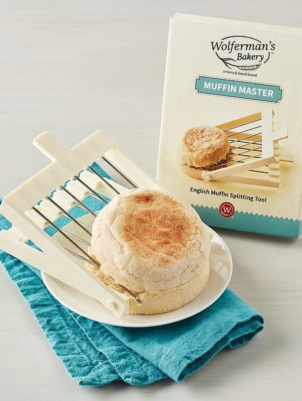Wolferman's Bakery - a Harry & David brand MUFFIN MASTER. New, Original Box.